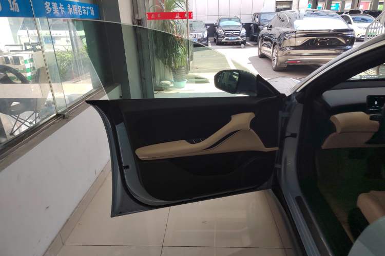 Used Nio ET5 2022 75 kWh
