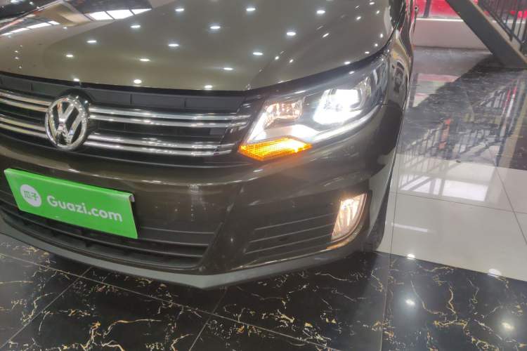 Used Volkswagen Tiguan L 2017 300TSI Automatic Two-Wheel Drive Silk Road Luxury Edition