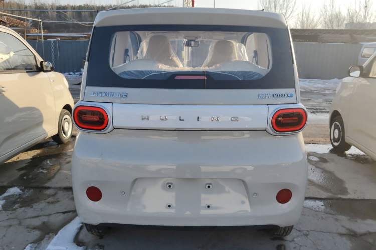 Used Wuling Hongguang MINIEV 2024 3rd Generation 215km Youth Edition
