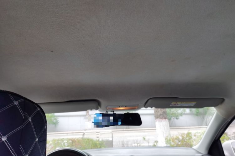 Used Volkswagen Jetta 2015 Value Edition 1.6L Manual Fashionable Style
