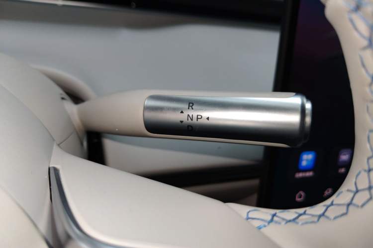 Used Hima Luxeed S7 2025 785 km Ultra