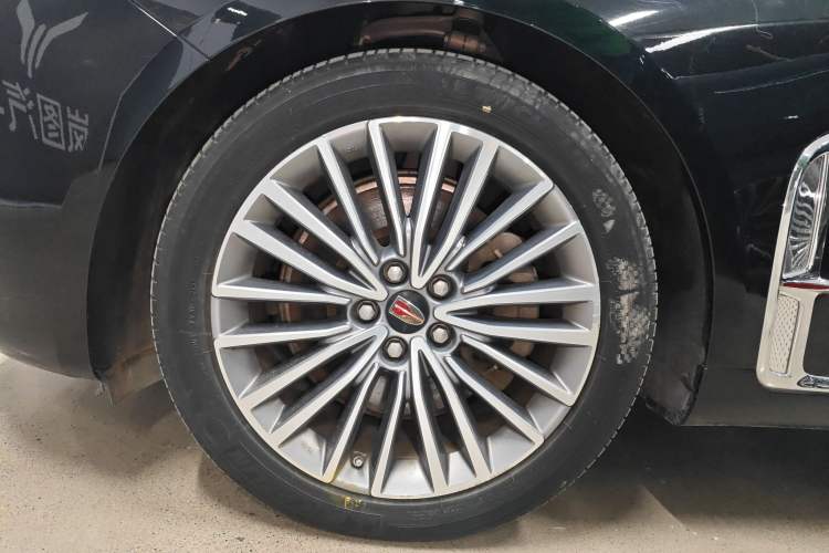 Used Hongqi H9 2023 2.0T Smart Connect Flagship Edition
