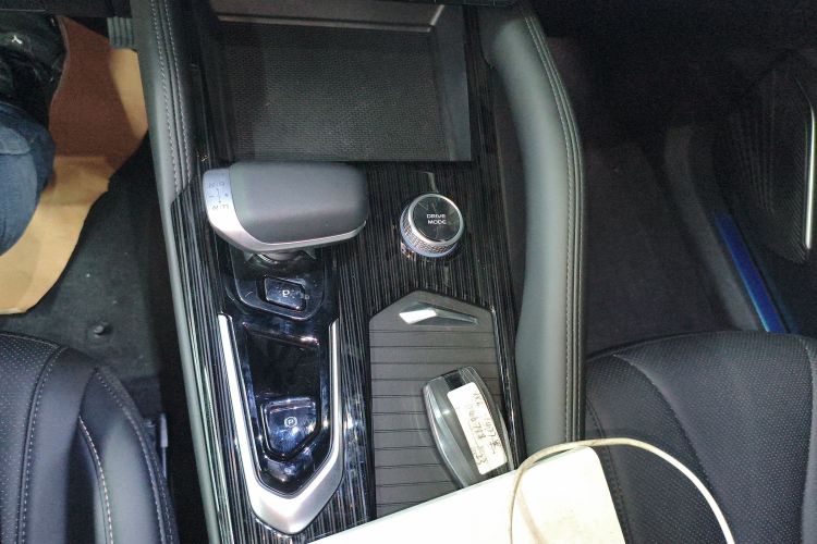 Used Geely Auto Monjaro L 2024 2.0TD DCT EVO Two-Wheel Drive Long-Range Version