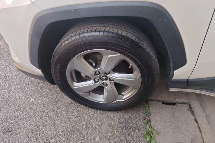 Used Toyota RAV4 2020 2.0L CVT 4x4 Trend Edition
