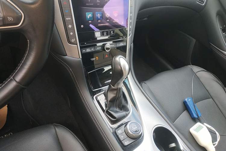 Used Infiniti Q50L 2015 2.0T Enjoyment Edition