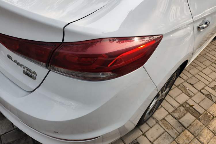 Used Hyundai Elantra 2016 1.6L Automatic ZhiXuan · Luxury Version