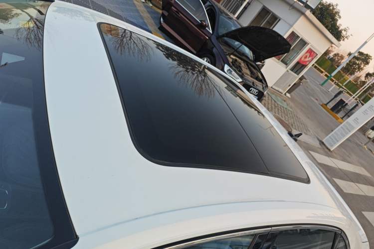 Used Volkswagen Sagitar 2023 300TSI DSG Excellence Edition
