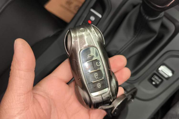 Used GAC Trumpchi M6 2023 PRO 270T DCT Luxury Edition
