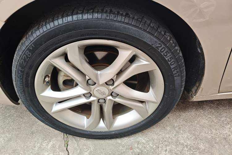 Used Geely Auto Emgrand GL 2017 1.3T DCT Luxury Model
