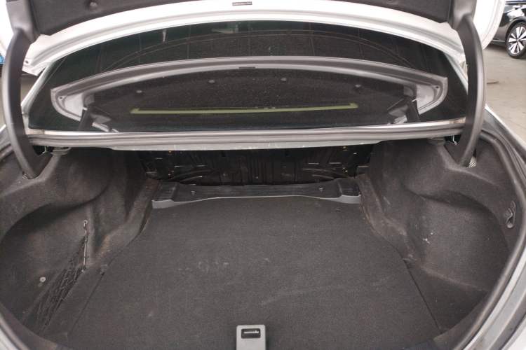 Used Mercedes-Benz C-Class 2017 Facelift C 200 L Sport Edition