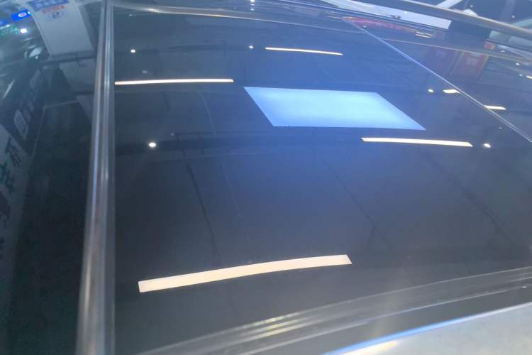 Used Mercedes-Benz GLK-Class 2015 GLK 260 4MATIC Dynamic Edition Ultimate Version
