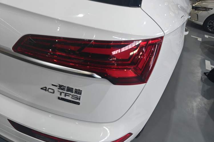 Used Audi Q5L 2024 40 TFSI Fashion Dynamic Model
