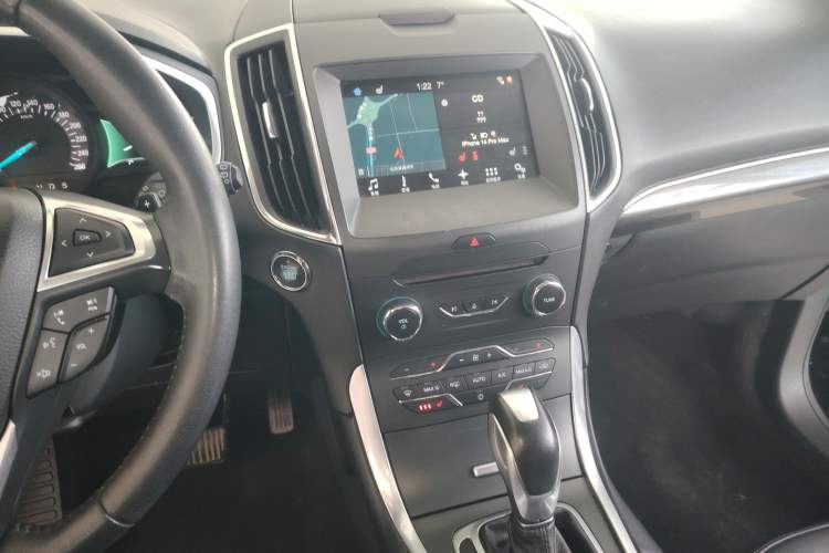 Used Ford Edge 2018 EcoBoost 245 Four-Wheel Drive Titanium 7-Seater
