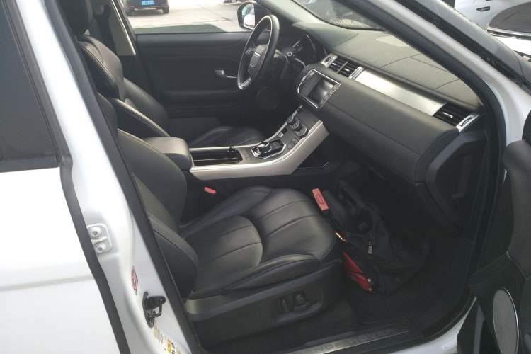 Used Land Rover Range Rover Evoque 2017 2.0T SE Smart Glow Edition