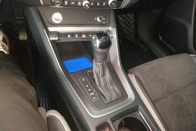 Used Audi Q3 2023 35 TFSI Progressive Dynamic Edition (1.4T)
