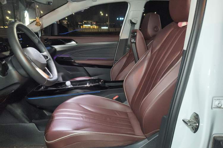 Used Volkswagen ID.6 X 2023 Ultra-Intelligent Long-Range Version