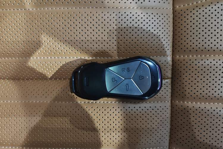 Used XPeng G9 2025 625 Long-Range Max
