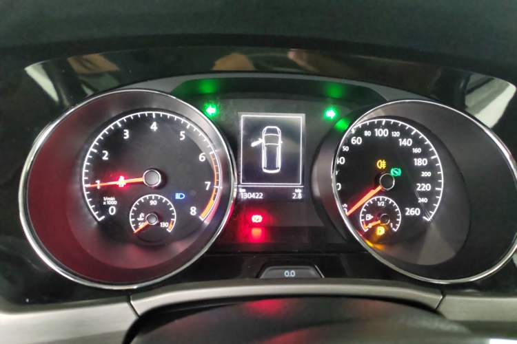 Used Volkswagen Touran 2016 Volkswagen Touran L 280TSI DSG Comfort Edition
