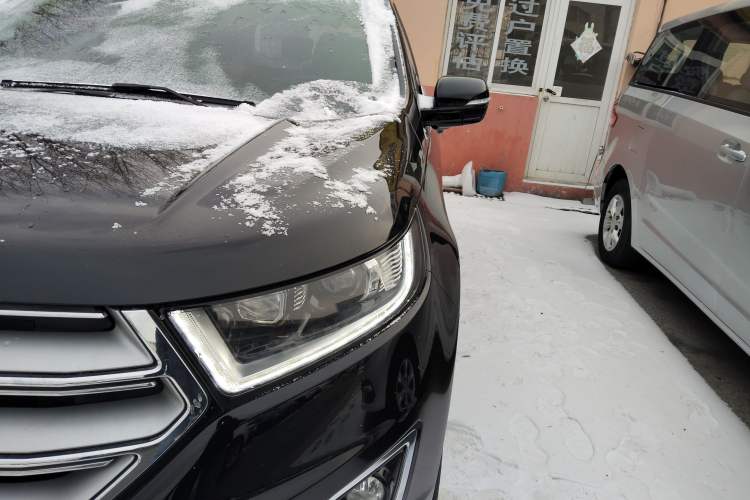 Used Ford Edge 2018 EcoBoost 245 Two-Wheel-Drive Titanium 5-Seater China V Standard