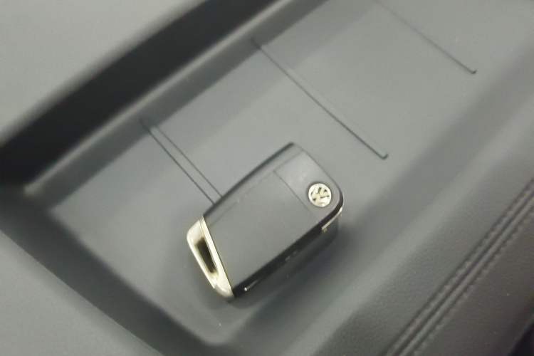 Used Volkswagen Teramont 2019 330TSI Two-Wheel-Drive Luxury Edition China V Standard
