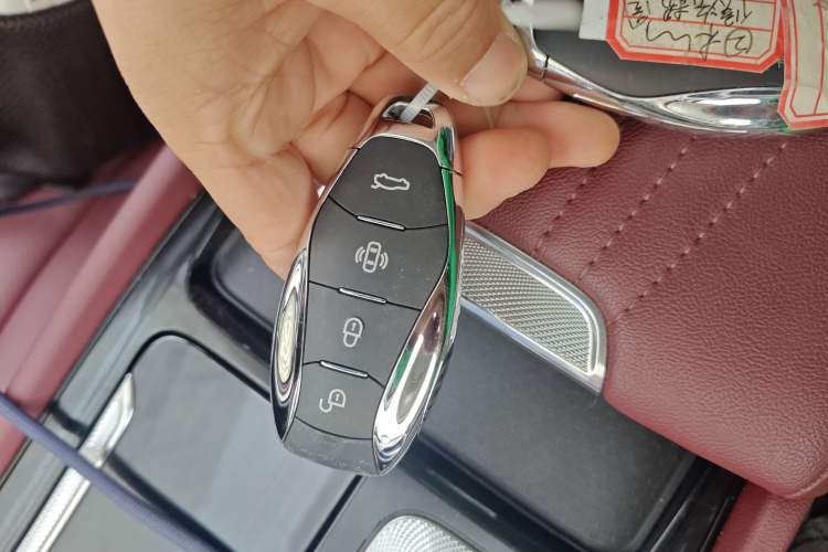 Used Hongqi H5 2025 1.5T DCT Qiyun 500 000th Unit Commemorative Edition