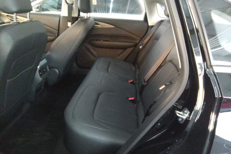 Used Wuling Xingguang 2024 Co-Creation Edition 510 Advanced Model
