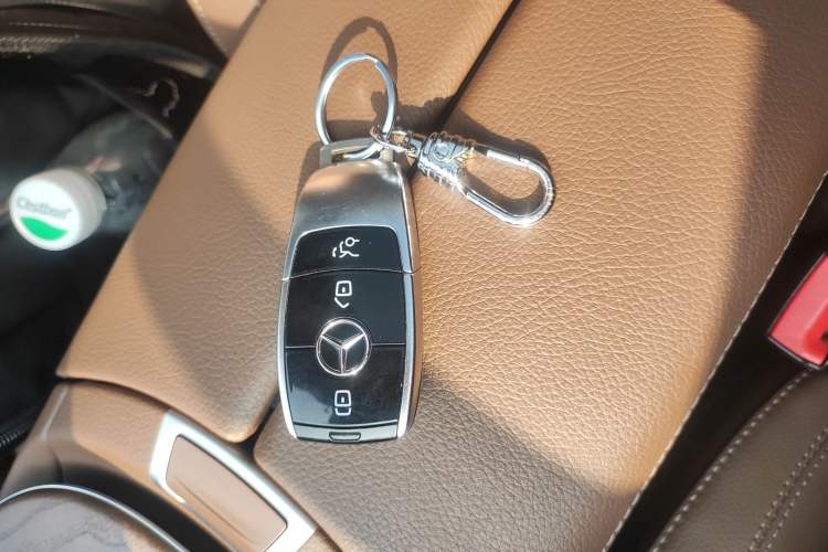 Used Mercedes-Benz E-Class 2023 Facelift E 260 L