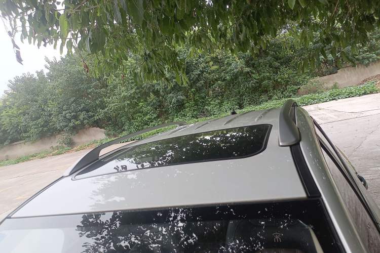 Used BYD Song 2016 GaiShi Edition 1.5TID Automatic Elite Model
