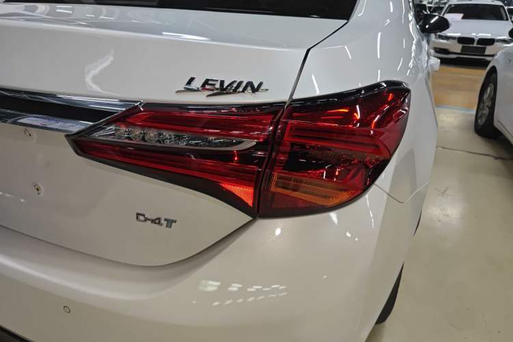 Used Toyota Levin 2017 Revised Version 185T CVT Elite Edition China VI Standard
