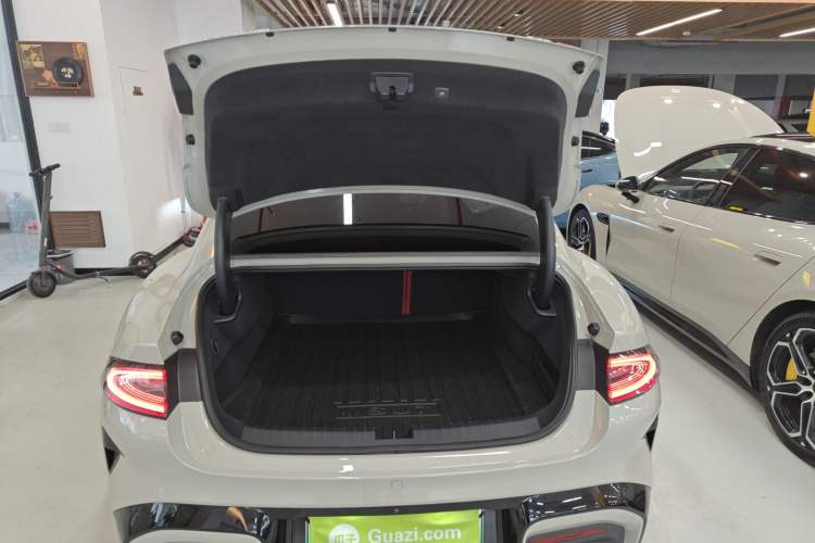 Used  SU7 2024 Four-Wheel-Drive Max Founder's Edition
