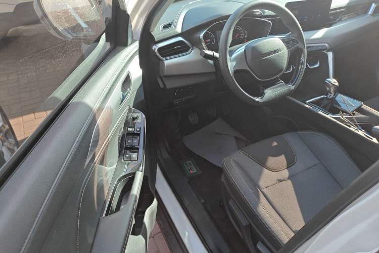 Used BAIC Beijing X3 2019 1.5L Manual Glory Edition
