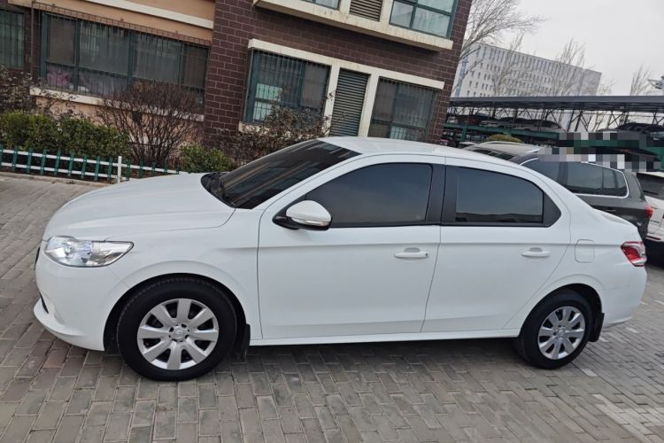 Used Peugeot 301 2014 1.6L Manual Comfort Edition
