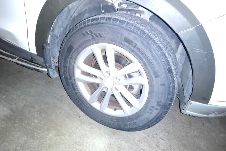 Used Zotye T600 2015 1.5T Manual Luxury Model
