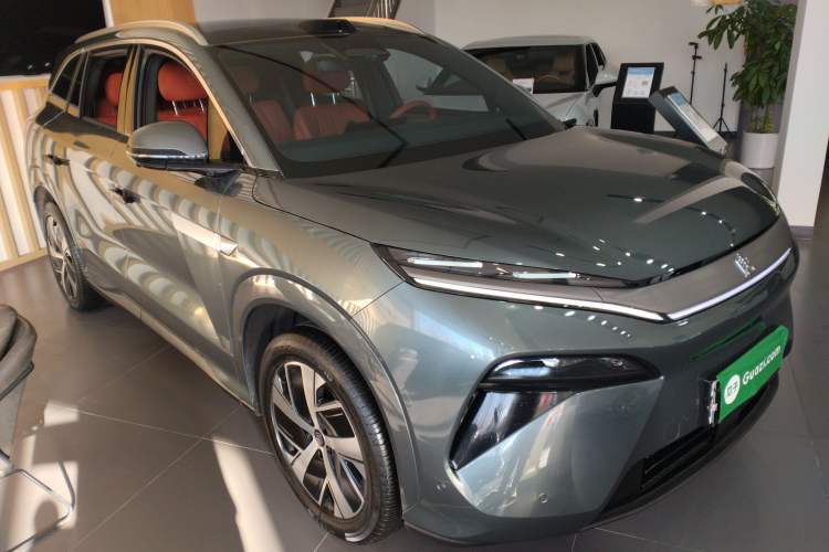 Used BYD Tang L 2025 EV with 670 km Range LiDAR and Premium Features