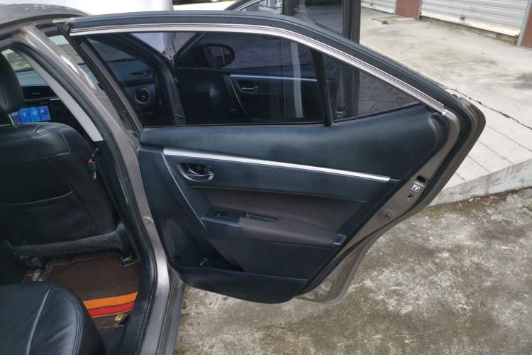 Used Toyota Corolla 2017 Revised Version 1.2T S-CVT GL
