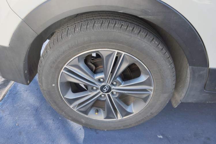 Used Hyundai ix25 2015 1.6L Automatic Two-Wheel Drive Smart GLS Trim
