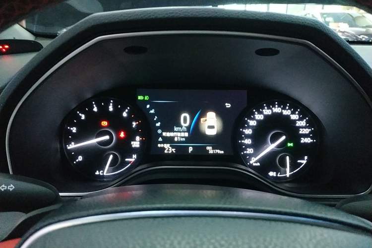 Used Toyota Avalon 2019 2.5L Ambition Version China VI Standard
