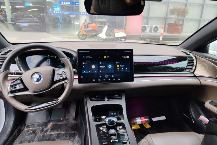 Used BYD Han 2020 EV Four-Wheel Drive High-Performance Flagship Model
