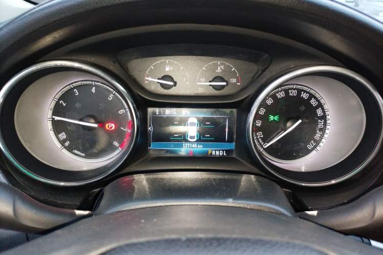 Used Buick Verano 2018 Sedan 20T Dual-Clutch Leading Model
