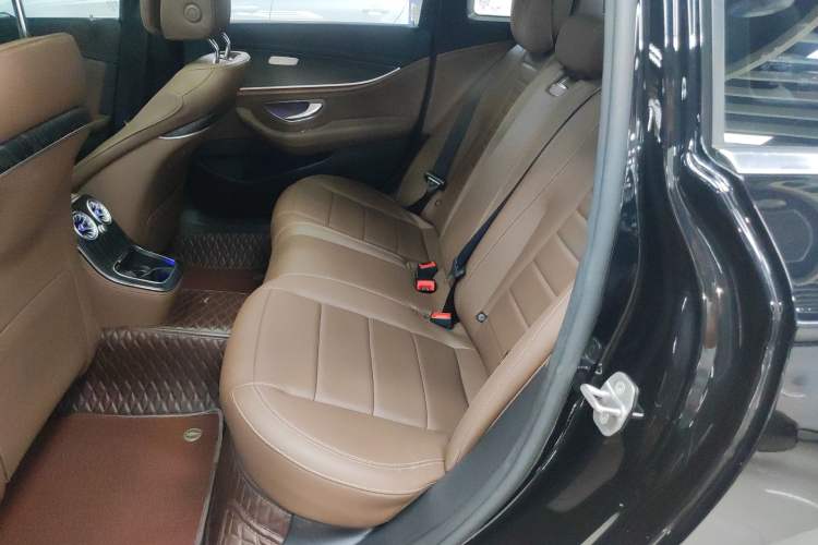 Used Mercedes-Benz E-Class New Energy 2022 Restyled E 350 e L Plug-in Hybrid Sports Sedan