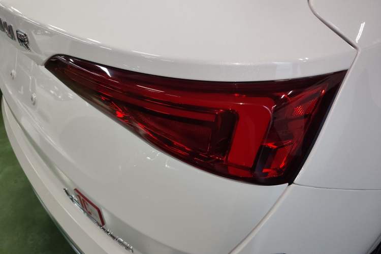 Used Jetour X95 2020 1.6T DCT Discovery Pro Edition 6-Seater
