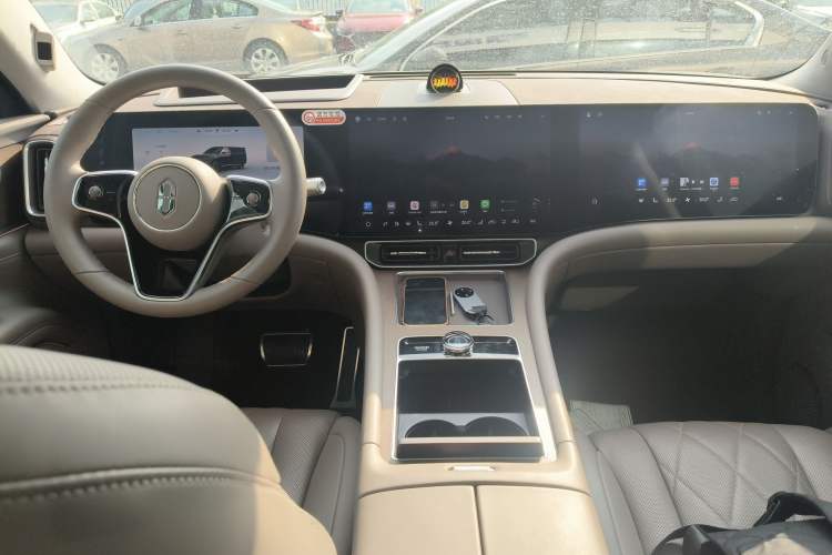 Used Hima AITO M9 2024 Range-Extended Ultra Version 42 kWh 6-Seater Model
