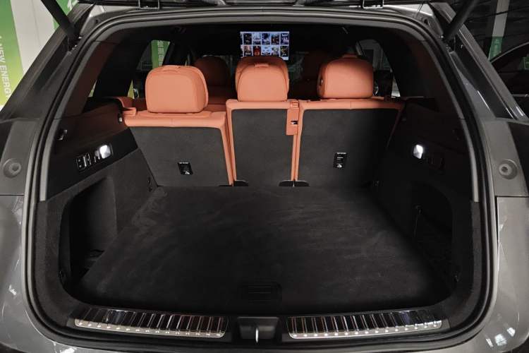 Used Li Auto L7 2024 Ultra Model
