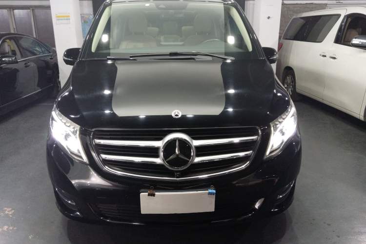 Used Mercedes-Benz V-Class 2018 V 260 L Prestige Extended Version China VI