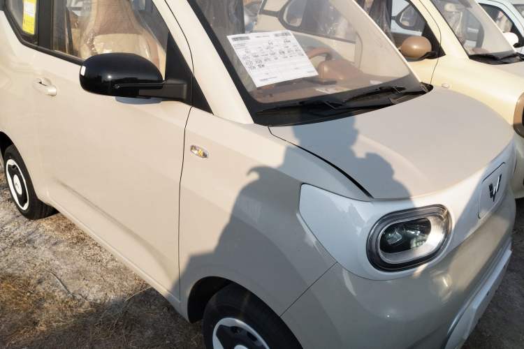 Used Wuling Hongguang MINIEV 2024 3rd Generation 215km Youth Edition
