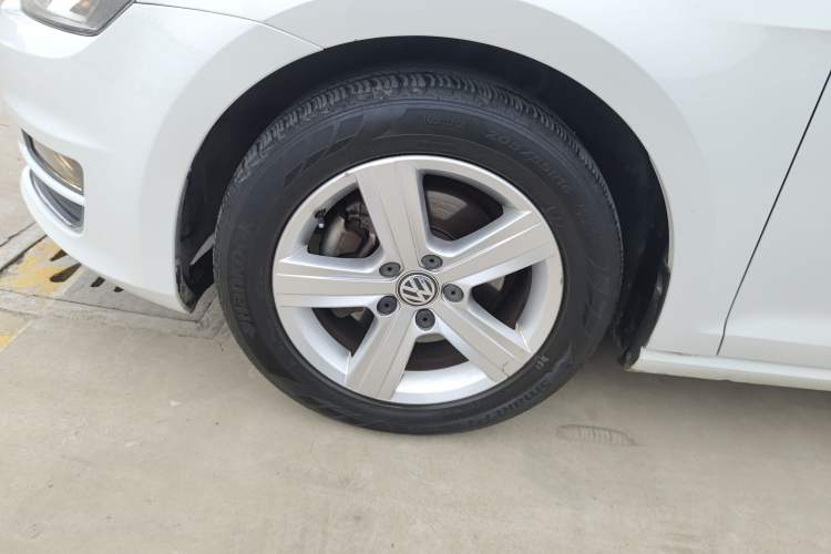 Used Volkswagen Golf 2015 1.4TSI Automatic Comfort Model
