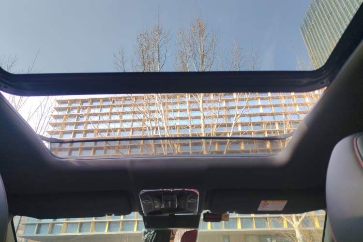 Used JETOUR X70 2021 Zhuge 1.6T DCT Junshi 7-Seater
