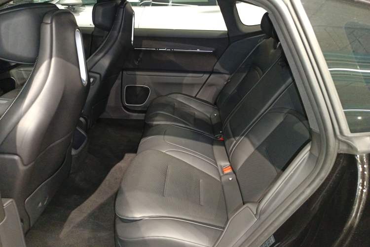 Used  12 2025 Ultra Extended-Range Edition