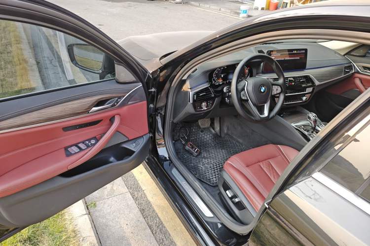 Used BMW 5 Series 2023 530Li Leading Edition Luxury Package