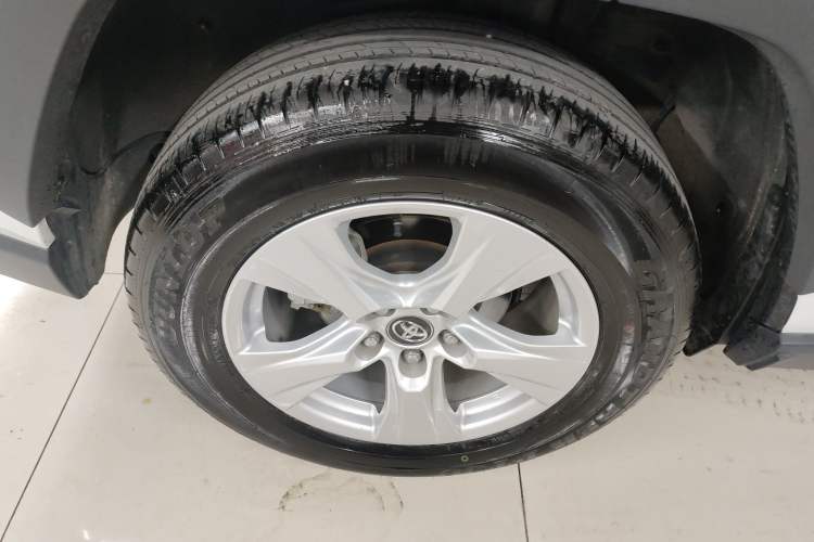 Used Toyota RAV4 2023 2.0L CVT Two-Wheel Drive Urban Edition
